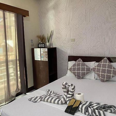 Mia Affordable Rooms エルニド エクステリア 写真