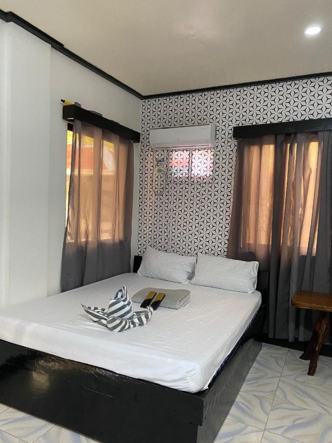 Mia Affordable Rooms エルニド エクステリア 写真