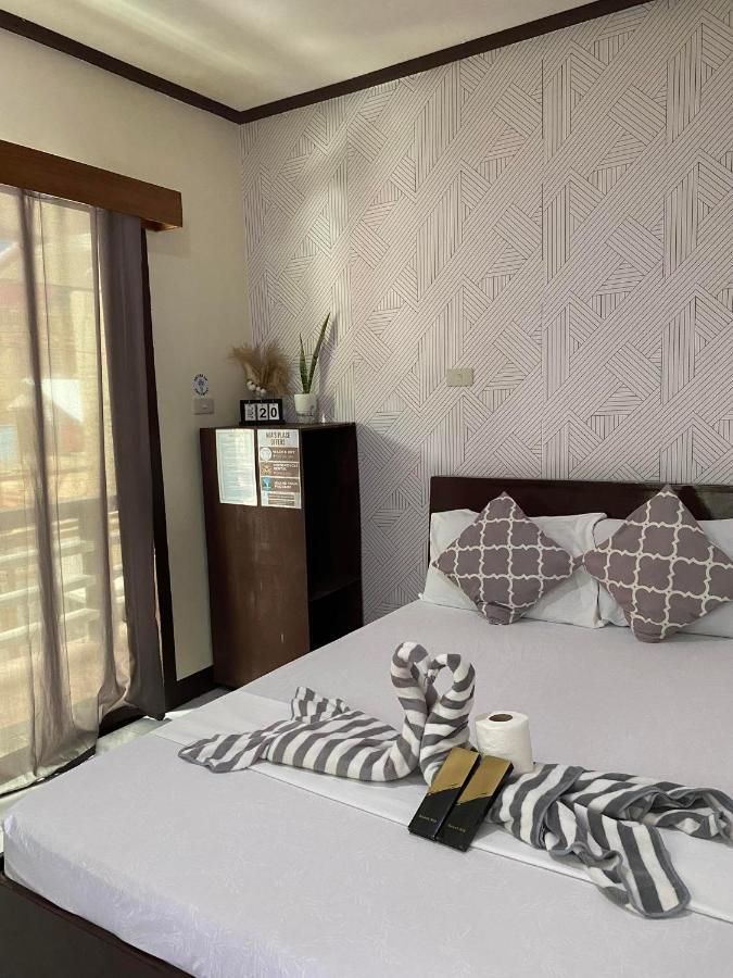 Mia Affordable Rooms エルニド エクステリア 写真